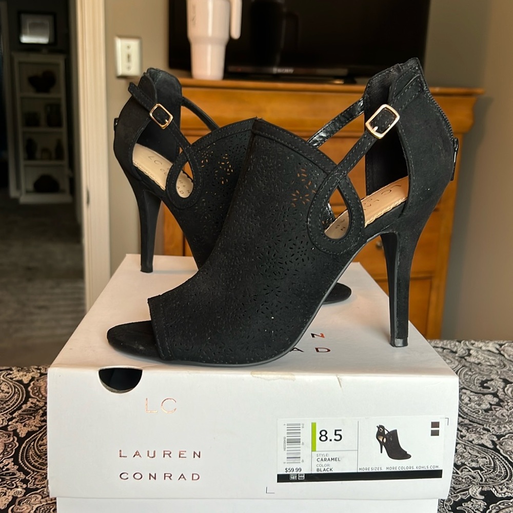 Lauren Conrad black heels.
